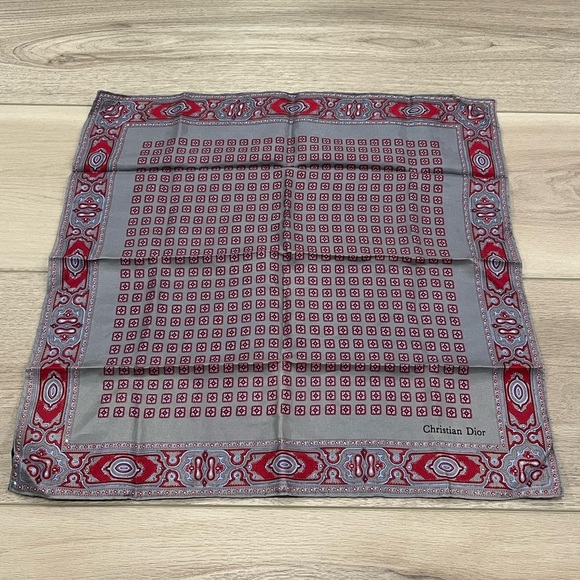 VTG Christian Dior Silk Scarf Hand Rolled 18.5”x18.5” Vintage Beautiful Red Gray - Picture 1 of 6
